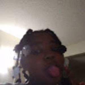 Meet your Posher, Shanae